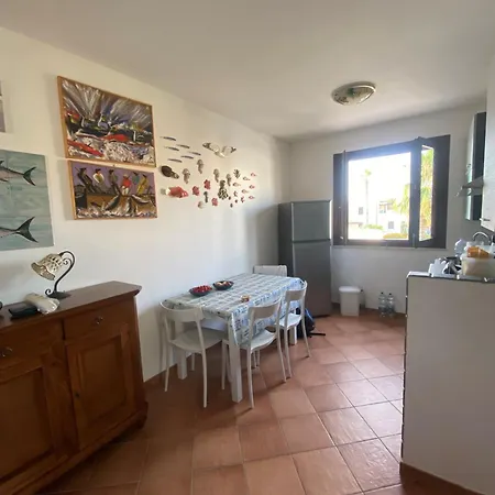 Apartment Ric&cri - Fronte Mare - 4 Posti Letto - Piscina